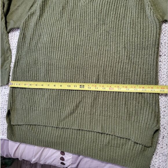 Moral fiber sweater - Picture 5 of 12
